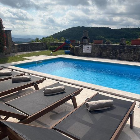 Villa Letizia Oprtalj Exterior foto
