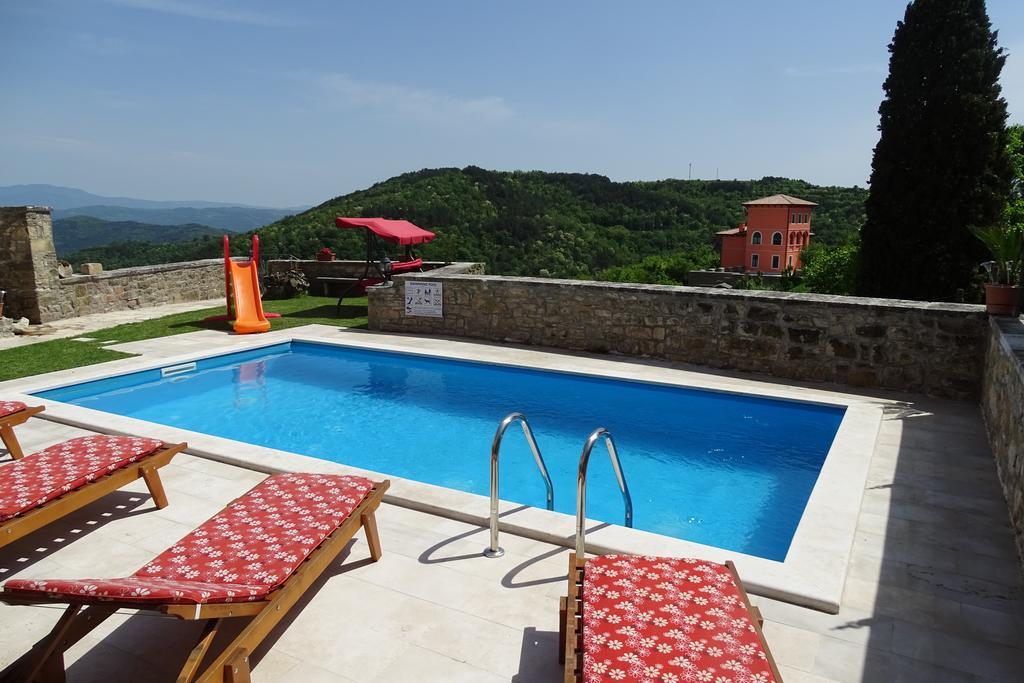 Villa Letizia Oprtalj Quarto foto